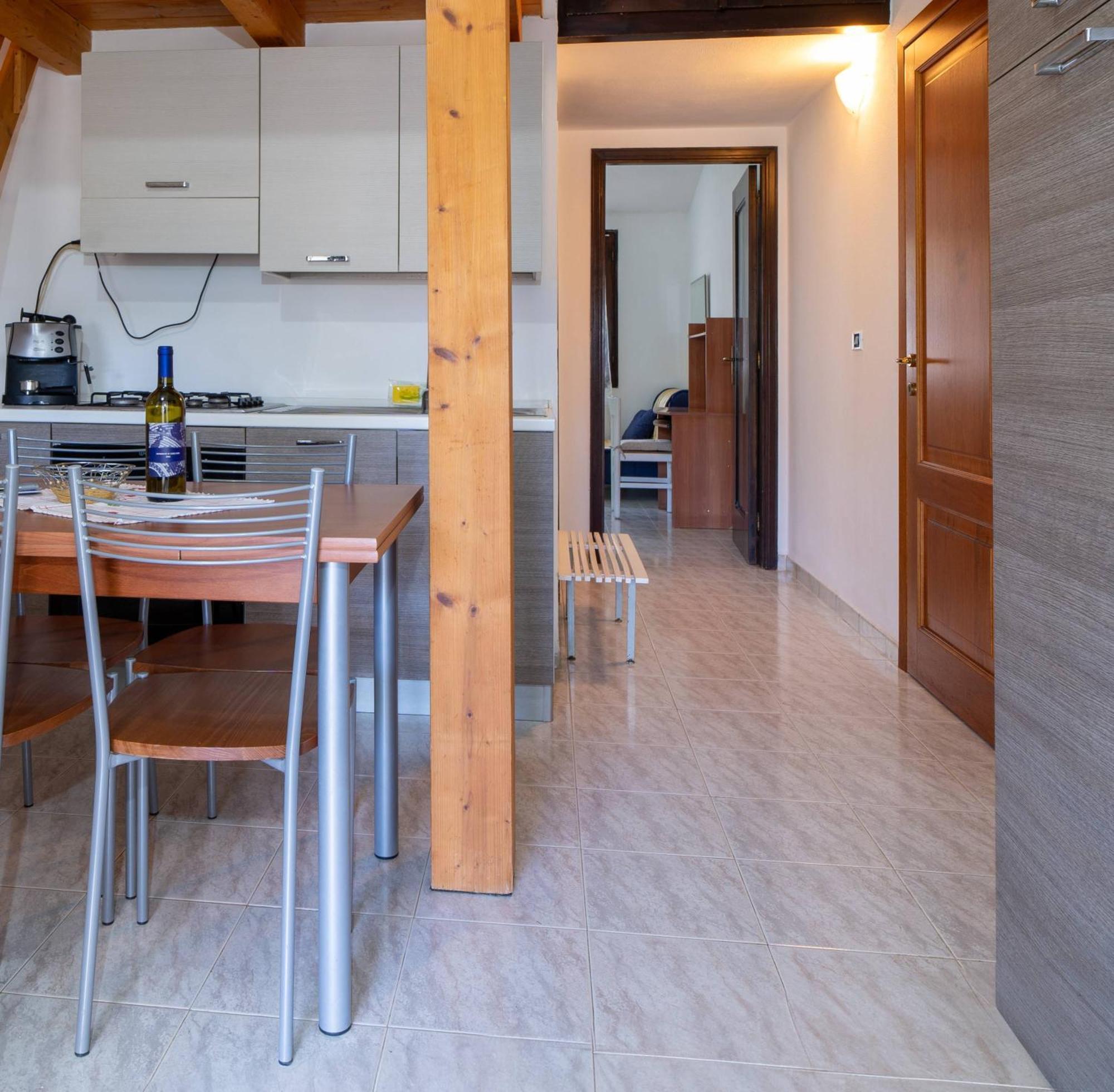 SantʼAntìoco Casa Vacanze Cala Sapone מראה חיצוני תמונה